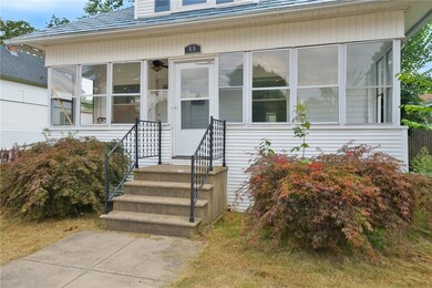 48 Beechcrest St, Warwick, RI 02888 - photo 3