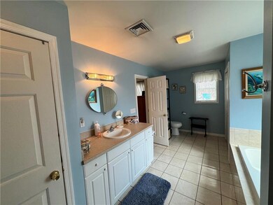 1122 Toll Rd, Effort, PA 18330 - photo 7