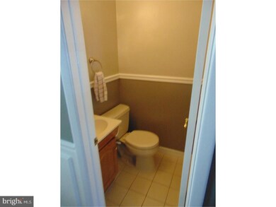 12008 Waldemire Dr, Philadelphia, PA 19154 - photo 4