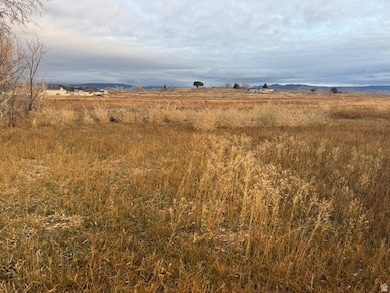 170 E 2000 S unit 15, Vernal, UT 84078 - photo 3