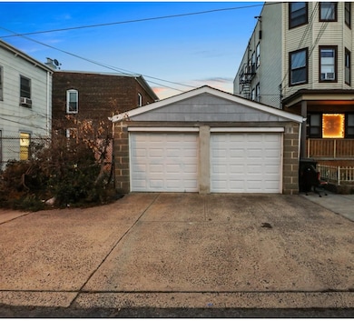 42 E 18th St, Bayonne, NJ 07002 - photo 3