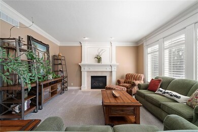 21303 W 81st Place, Lenexa, KS 66220 - photo 4