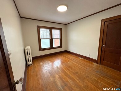 29 Nesbit Ave unit 2nd FL, West Hartford, CT 06119 - photo 7