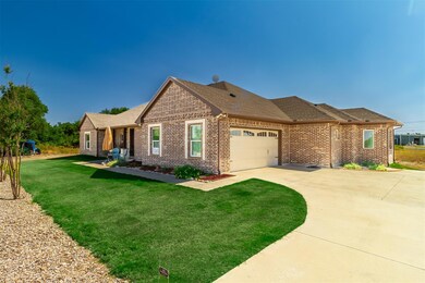 1000 Justin Dr, Springtown, TX 76082 - photo 3