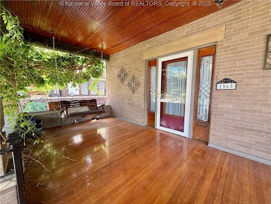 1565 Quarrier St, Charleston, WV 25311 - photo 4
