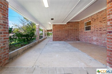 1025 Bluebonnet Dr, Copperas Cove, TX 76522 - photo 3