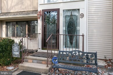 9 Tulip Ct, Mount Laurel, NJ 08054 - photo 3