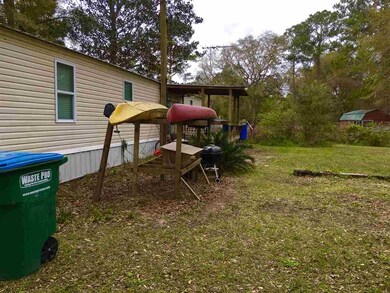 122 Pixie Cir, Crawfordville, FL 32327 - photo 2
