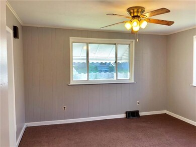 Living Room facing Lincoln Avenue.