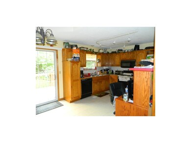 113 W Laredo Trail, Raymore, MO 64083 - photo 6