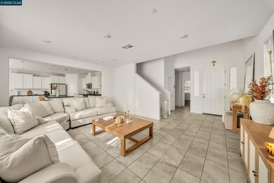 5487 Alvar Loop, Antioch, CA 94531 - photo 5