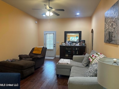 3302 Foxdale Loop, Southaven, MS 38672 - photo 3