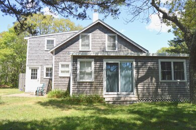 10 Brockton Ave, Wareham, MA 02532 - photo 3