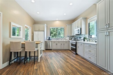 5210 Sale Ave, Woodland Hills, CA 91364 - photo 4