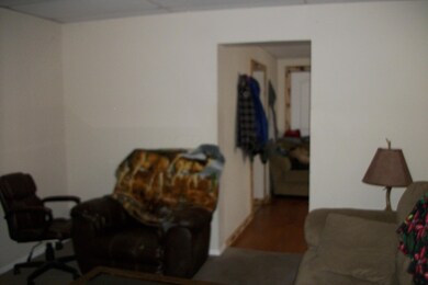 Porter 104 Williams St 009