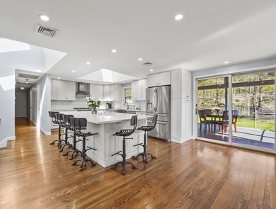 13 Canterbury Rd, Woburn, MA 01801 - photo 6