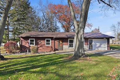 1528 High St, Decatur, IN 46733 - photo 4