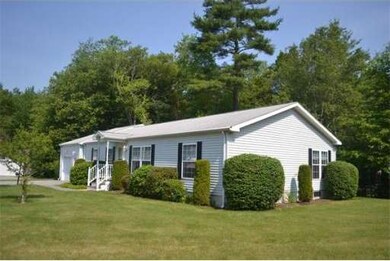 1701 Oak Point Dr, Middleboro, MA 02346 - photo 2