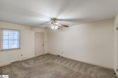 1 B Heritage Ct, Greenville, SC 29615 - photo 5