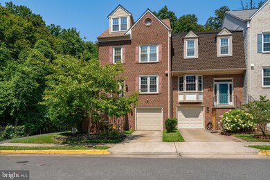 8116 Squirrel Run Rd, Springfield, VA 22152 - photo 2