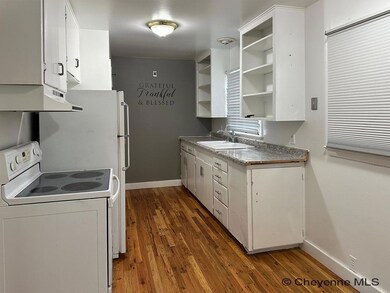 3619 Cribbon Ave, Cheyenne, WY 82001 - photo 4