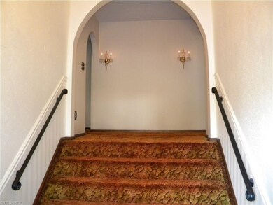 Entry Foyer