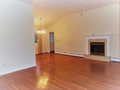 15 Earl Ln, Swansea, MA 02777 - photo 4