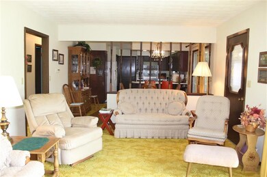 902 SE Mohawk Trail, Greensburg, IN 47240 - photo 7