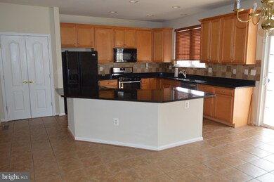 12581 Birkdale Way, Fairfax, VA 22030 - photo 3