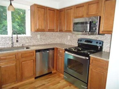 8 Jonathan Judd Cir, Southampton, MA 01073 - photo 5