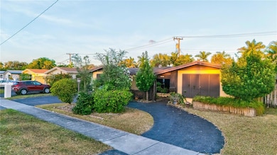 20605 NE 19th Ct, Miami, FL 33179 - photo 5