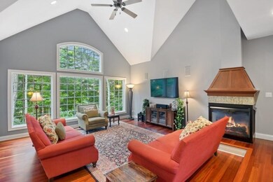 06_4937NStockbridge_10001_LivingRoom_Low
