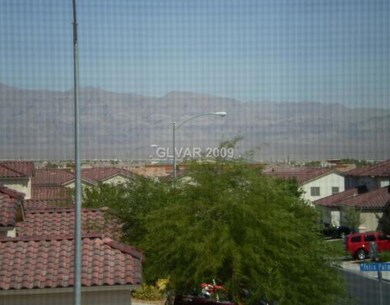 View. Mountain vews from bedrooms.