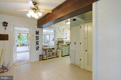 1040 Columbia Rd, Hagerstown, MD 21742 - photo 7