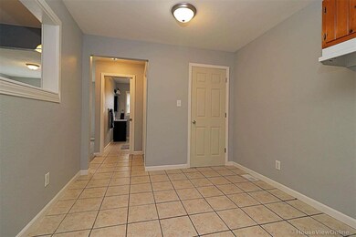 805 Taylor Ave, Farmington, MO 63640 - photo 6