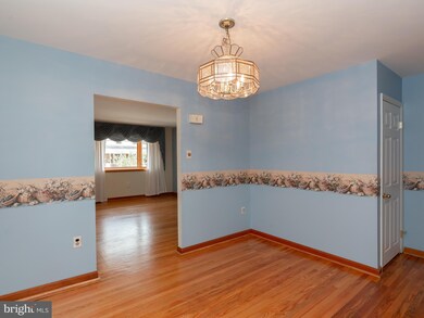 20 N Ridgeway Ave, Glenolden, PA 19036 - photo 7