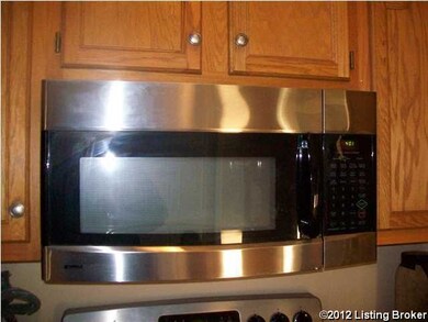 188 Aulbern Dr E, Mount Washington, KY 40047 - photo 3