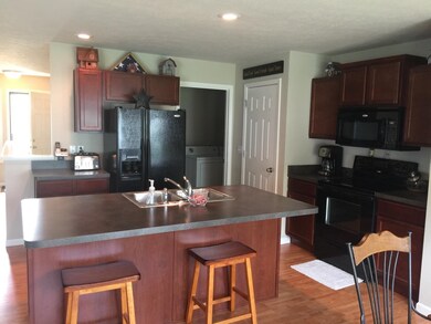 209 Compton St, New Carlisle, IN 46552 - photo 2