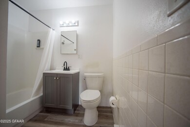 323 Seward Ave, Grand Forks, ND 58203 - photo 5