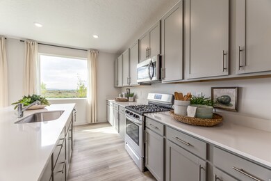 1387 S Glambert Ln unit 211, Saratoga Springs, UT 84045 - photo 7