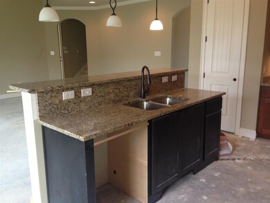 Open Kitchen with Breakfast bar Great for entertai