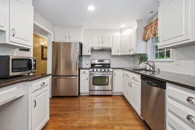 10 Chestnut St, Hanover, MA 02339 - photo 6