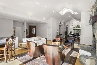 6-web-or-mls-_DSC0147