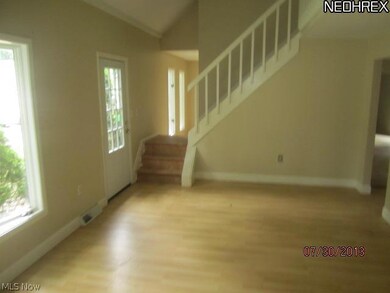 533 Cove Beach Ave, Sheffield Lake, OH 44054 - photo 5