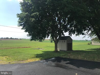 14624 Greencastle Pike, Hagerstown, MD 21740 - photo 5