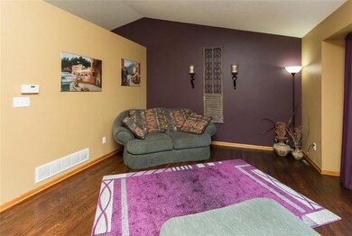 2704 River Ridge Rd, Des Moines, IA 50320 - photo 3