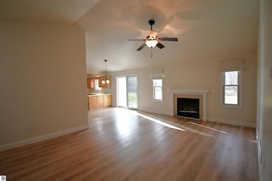 07155 Applewood Dr, Charlevoix, MI 49720 - photo 5