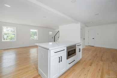 7441 S Broadway, Red Hook, NY 12571 - photo 6