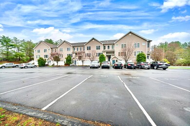 1 Maple Ridge Dr unit 210, MerriMacK, NH 03054 - photo 3