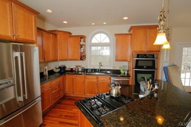 7343 Leh St, Coopersburg, PA 18036 - photo 2